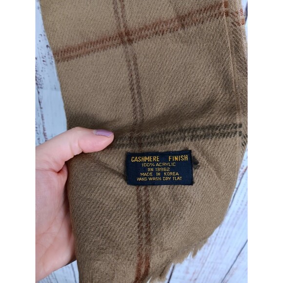 CASHMERE FINISH - 100% ACRYLIC - BROWN PLAID SCARF! - Picture 2 of 3